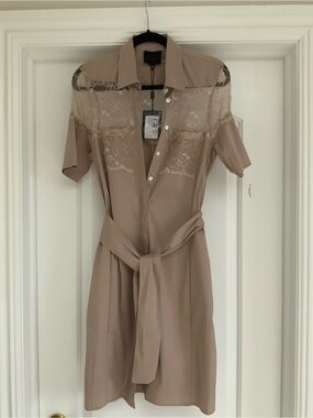 Hôtel Particulier shirt dress  Short-Sleeve Lace Yoke Shirt Dress in Taupe